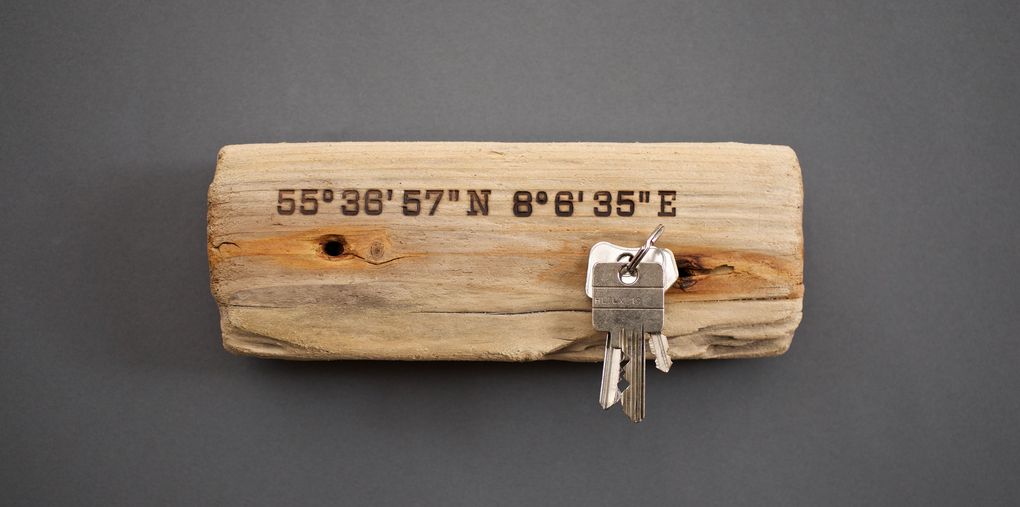 Magnetic Driftwood Board 55° 36' 57" North 8° 6' 35" East made from driftwood found on the beach in Denmark, North Sea. To use as a magnetic board for keys, knives, photos or pictures.