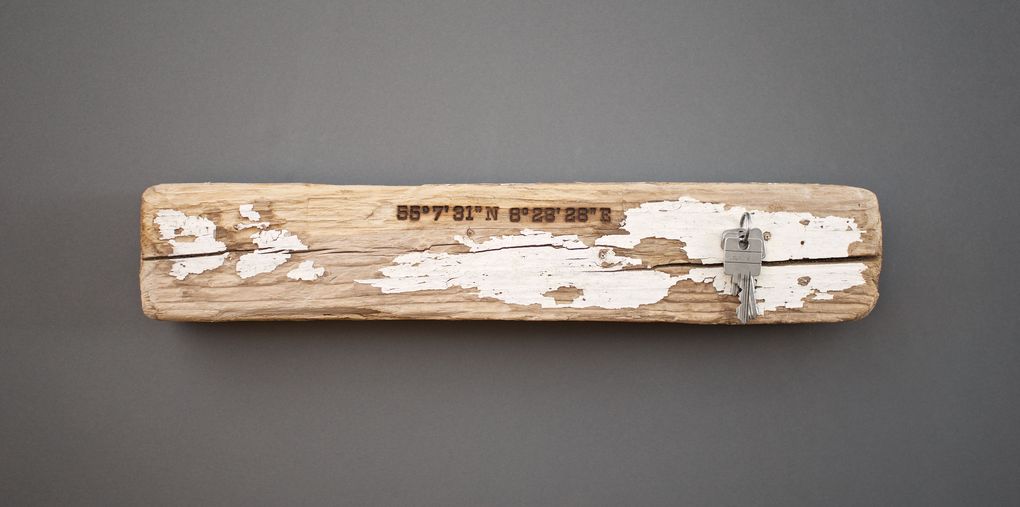 Magnetic Driftwood Board 55° 7' 31" North 8° 28' 28" East made from driftwood found on the beach in Denmark, North Sea. To use as a magnetic board for keys, knives, photos or pictures.