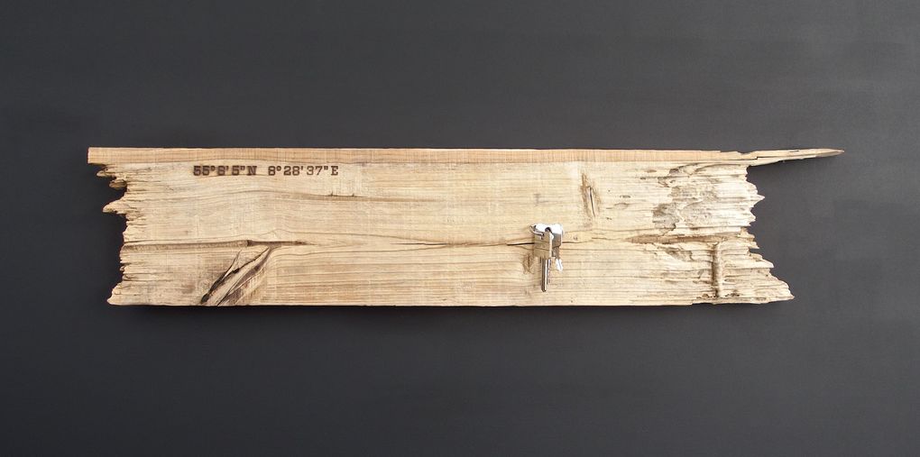 Magnetic Driftwood Board 55° 8' 5" North 8° 28' 37" East made from driftwood found on the beach in Denmark, North Sea. To use as a magnetic board for keys, knives, photos or pictures.